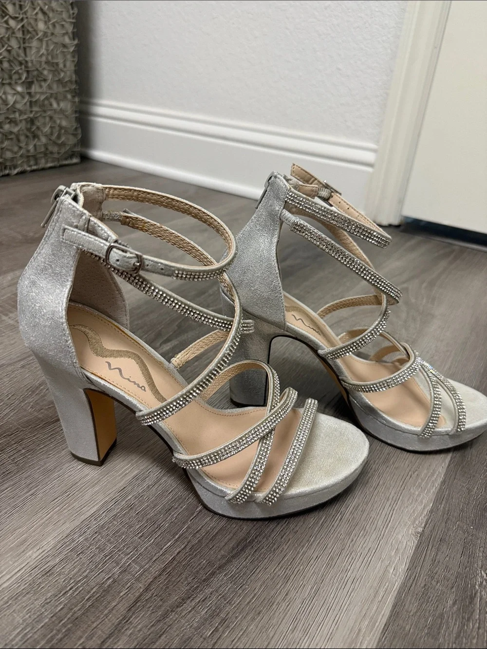 Nina Silver Rhinestone Strappy Block Heel Sandals 8.5